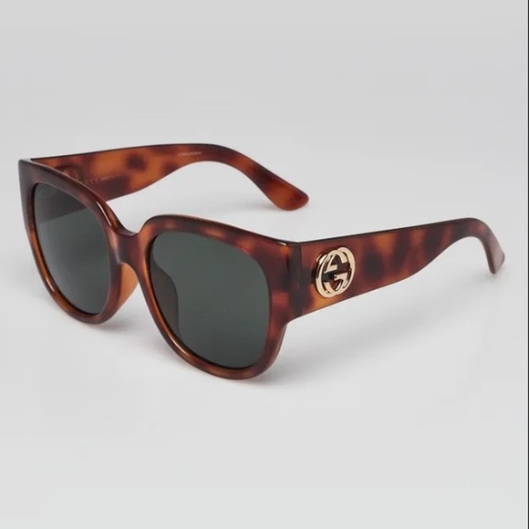 Gucci Tortoise Shell Sunglasses - Picture 2 of 16
